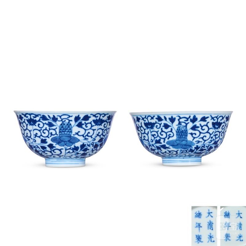 清光绪 青花花卉纹碗一对 - 图1